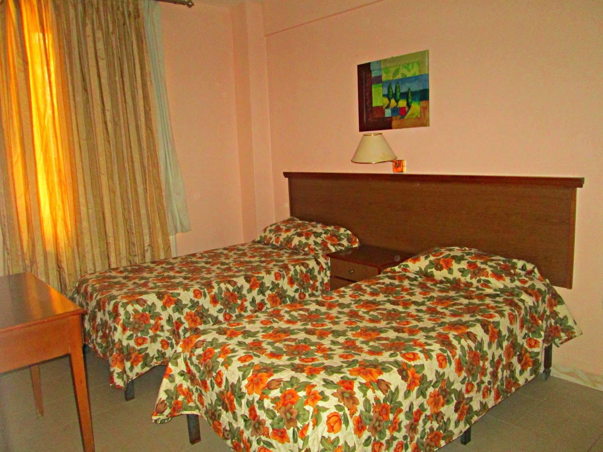 Sufara Hotel Suites อัมมาน ภายนอก รูปภาพ
